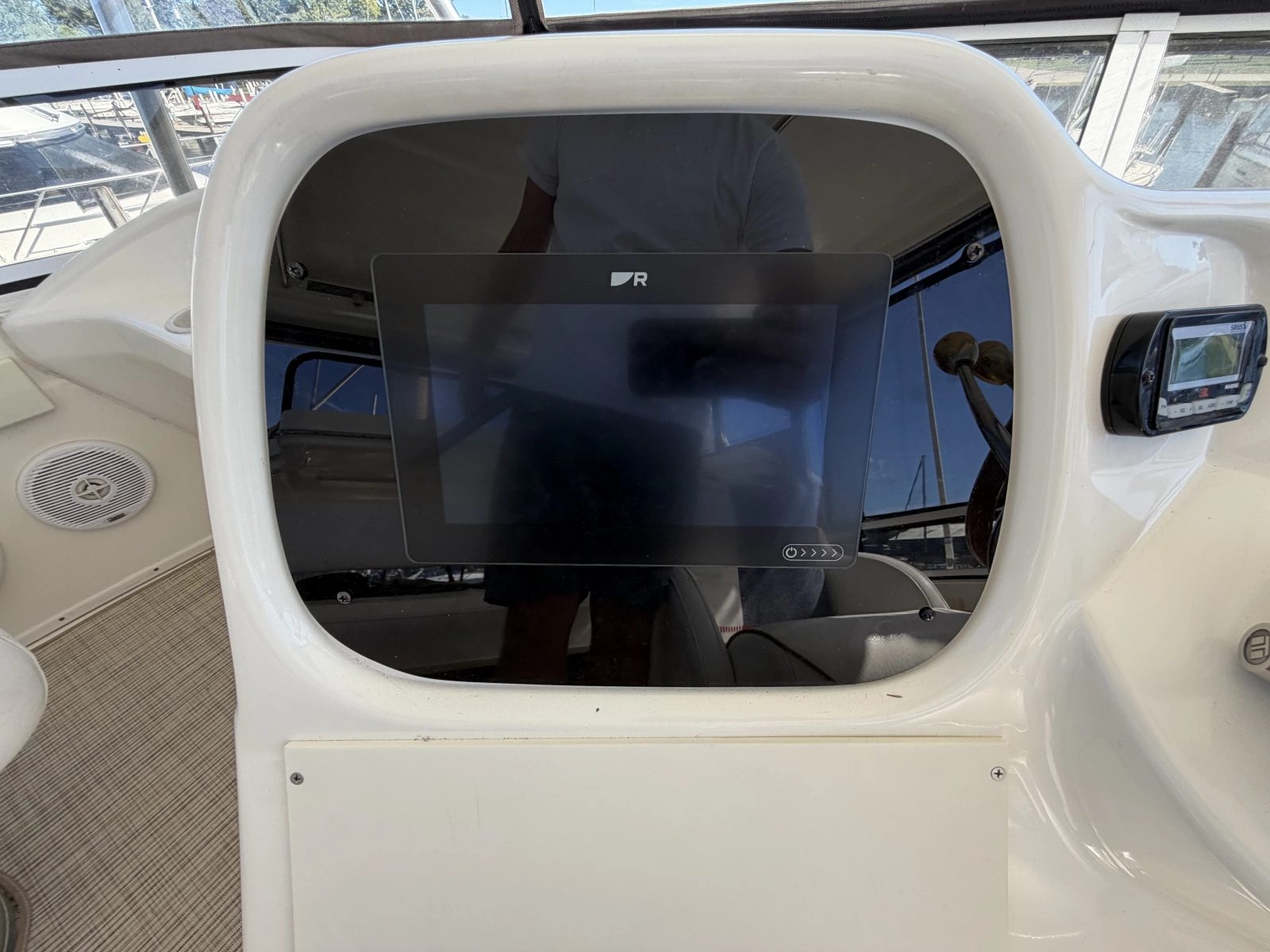 2000 Sea Ray 380 Aft Cabin