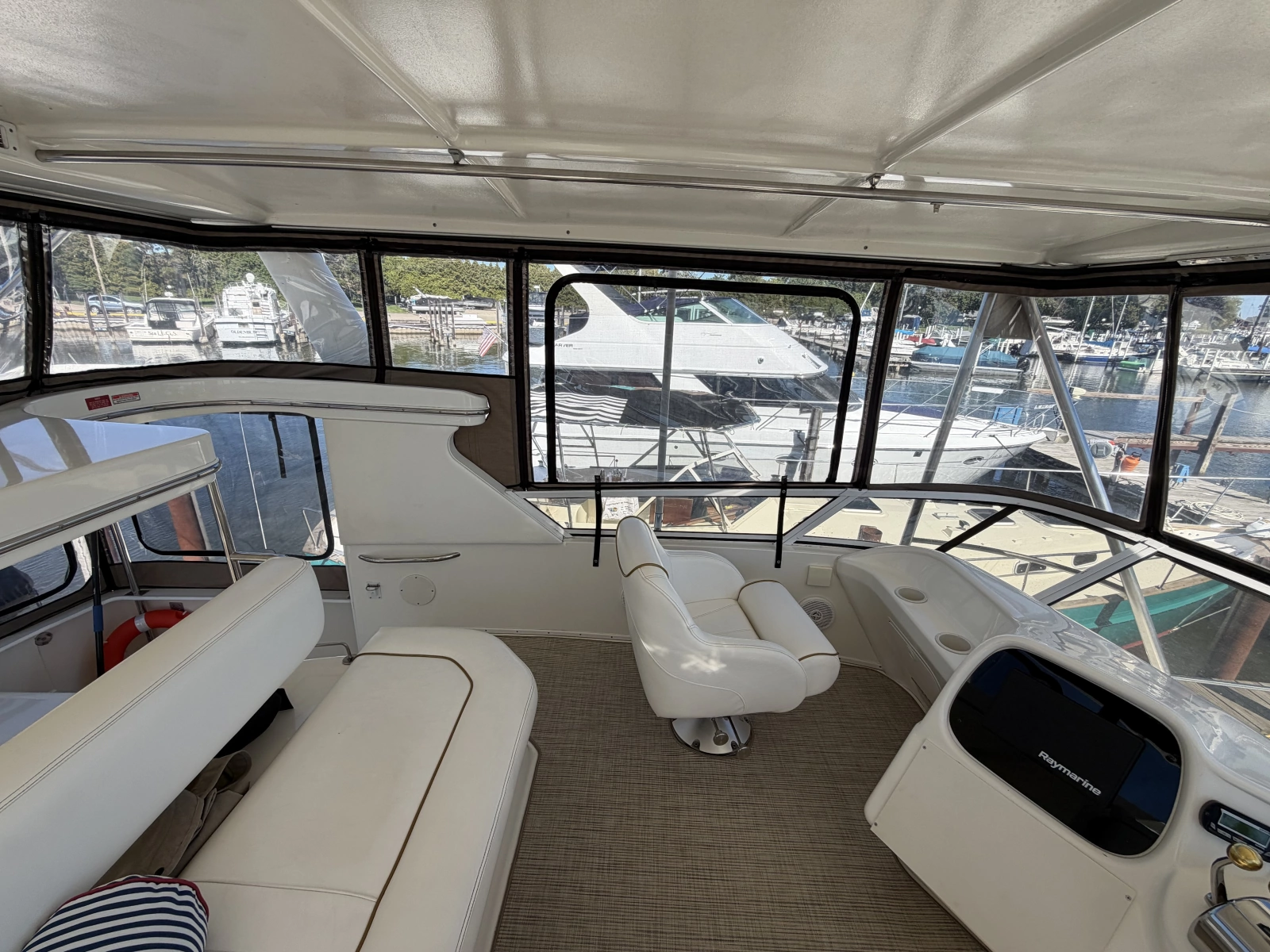 2000 Sea Ray 380 Aft Cabin