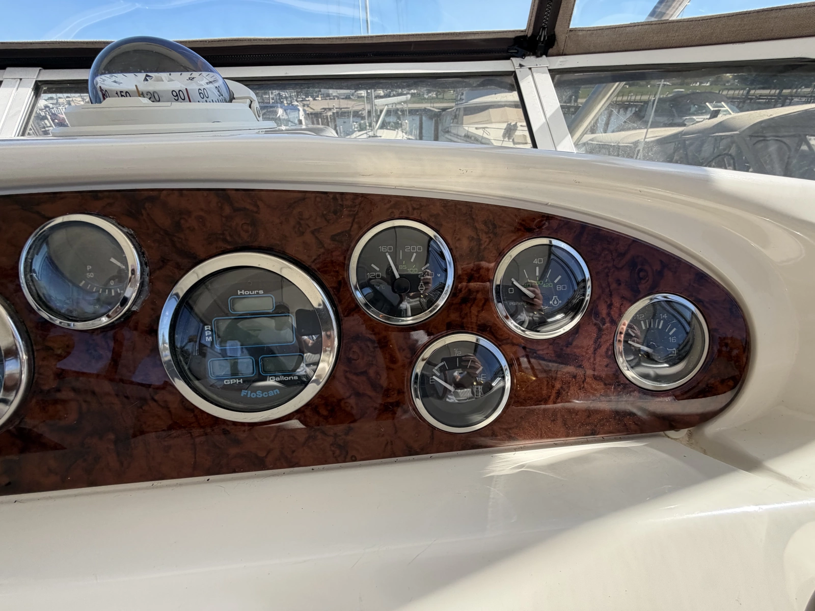 2000 Sea Ray 380 Aft Cabin