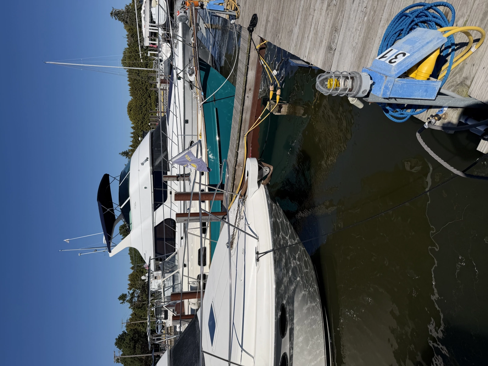 2000 Sea Ray 380 Aft Cabin