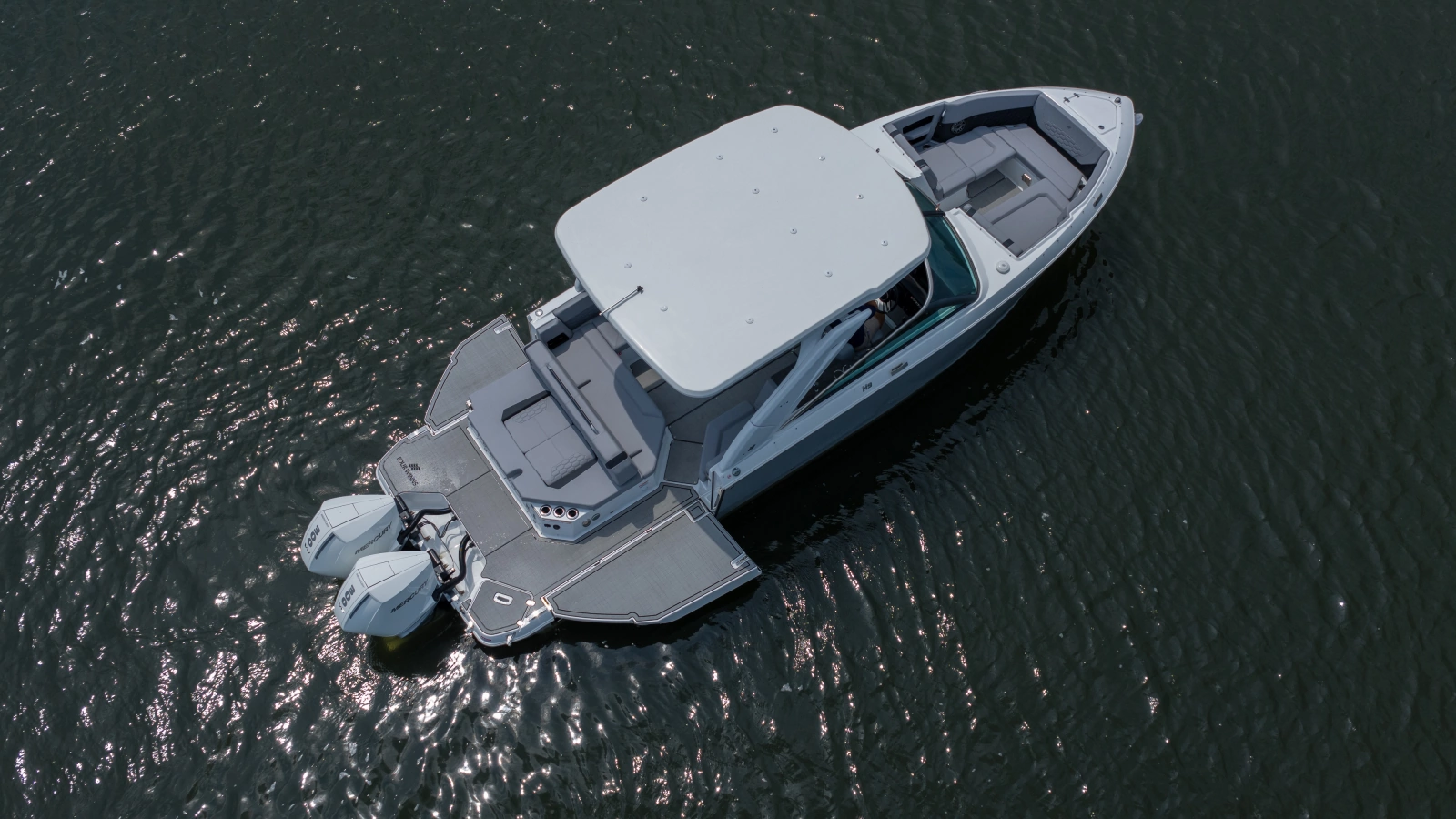 29ft Four Winns Yacht For Sale