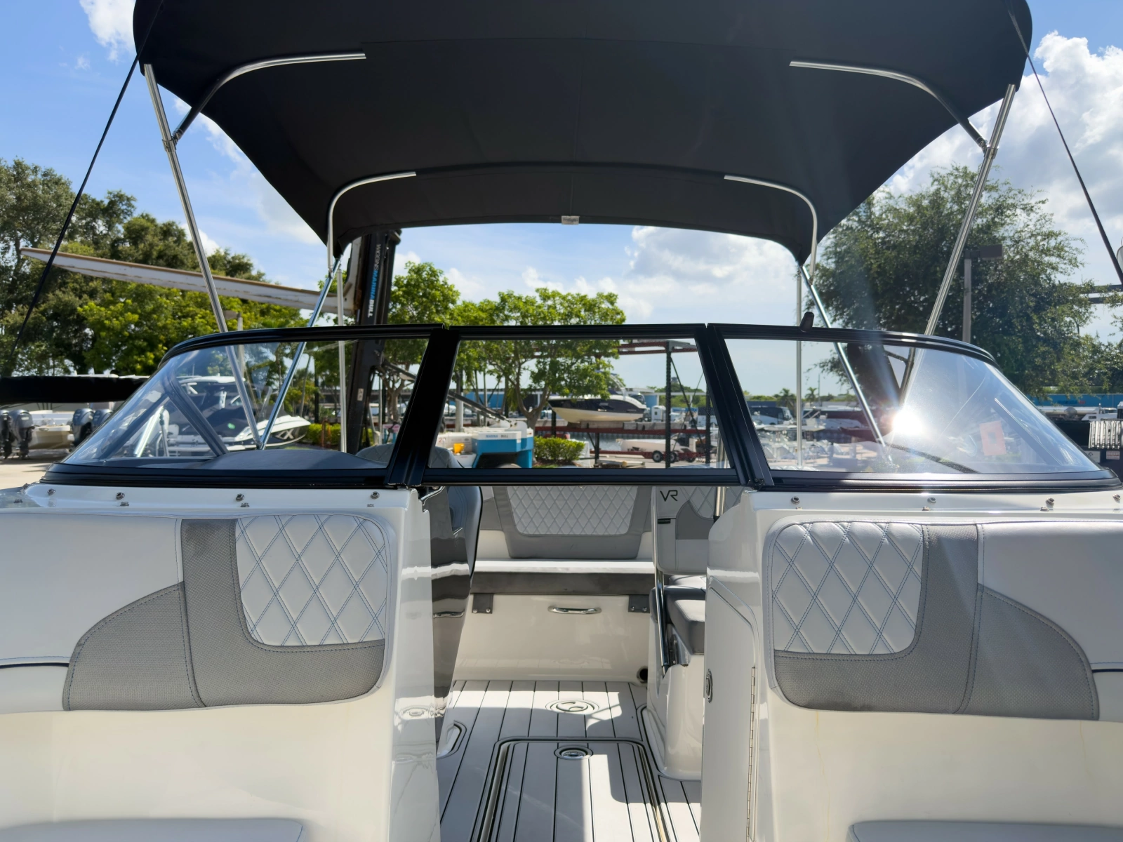 20ft Bayliner Yacht For Sale