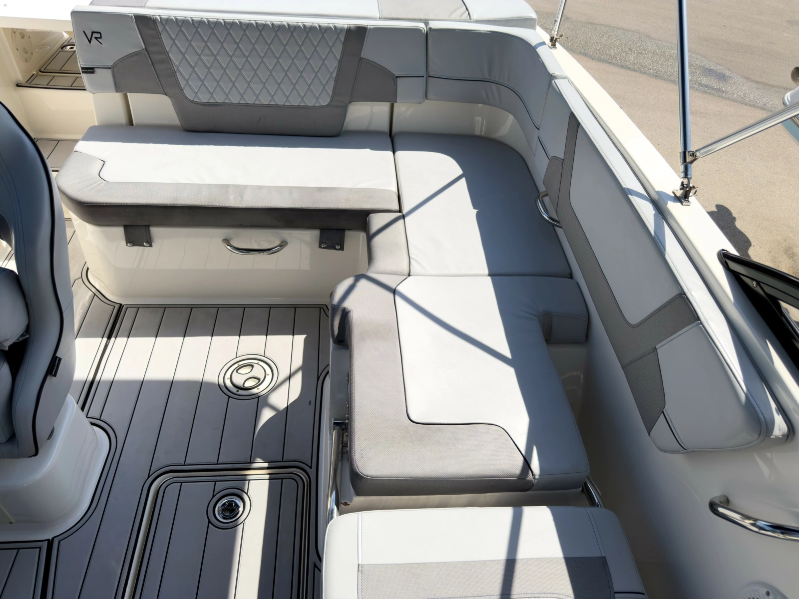 20ft Bayliner Yacht For Sale