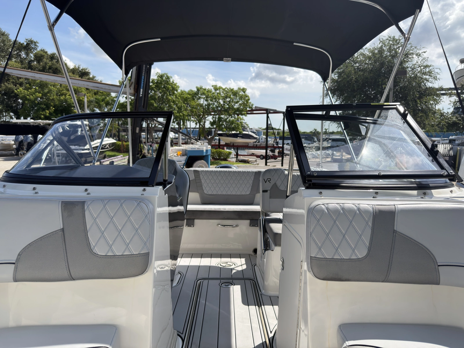 20ft Bayliner Yacht For Sale