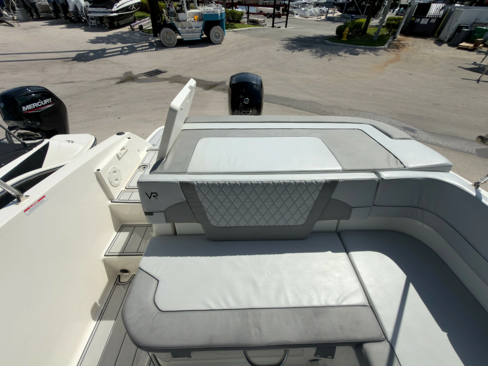 20ft Bayliner Yacht For Sale