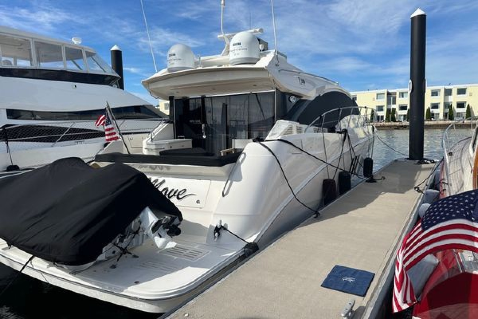 2018 Sea Ray L590