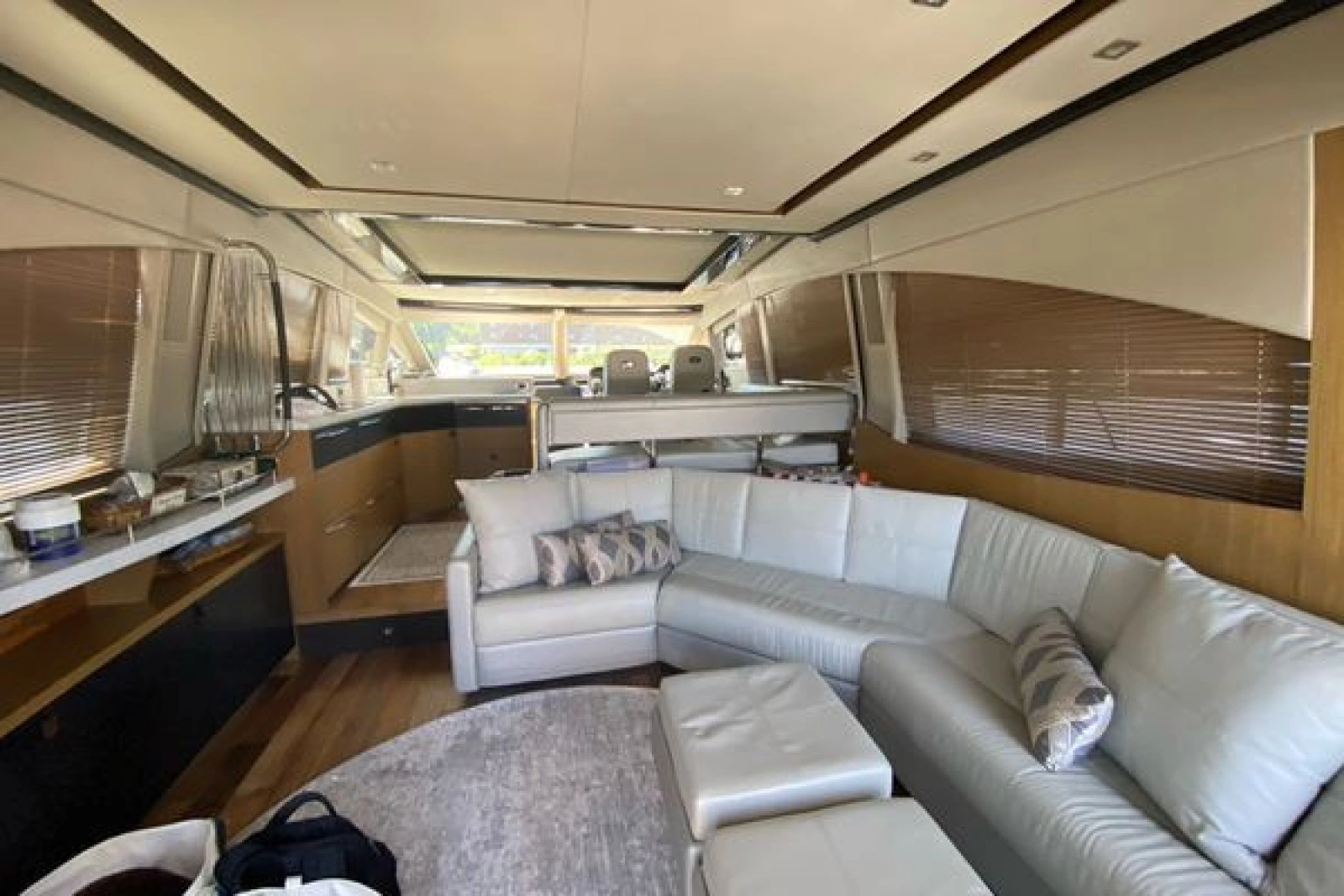 2018 Sea Ray L590