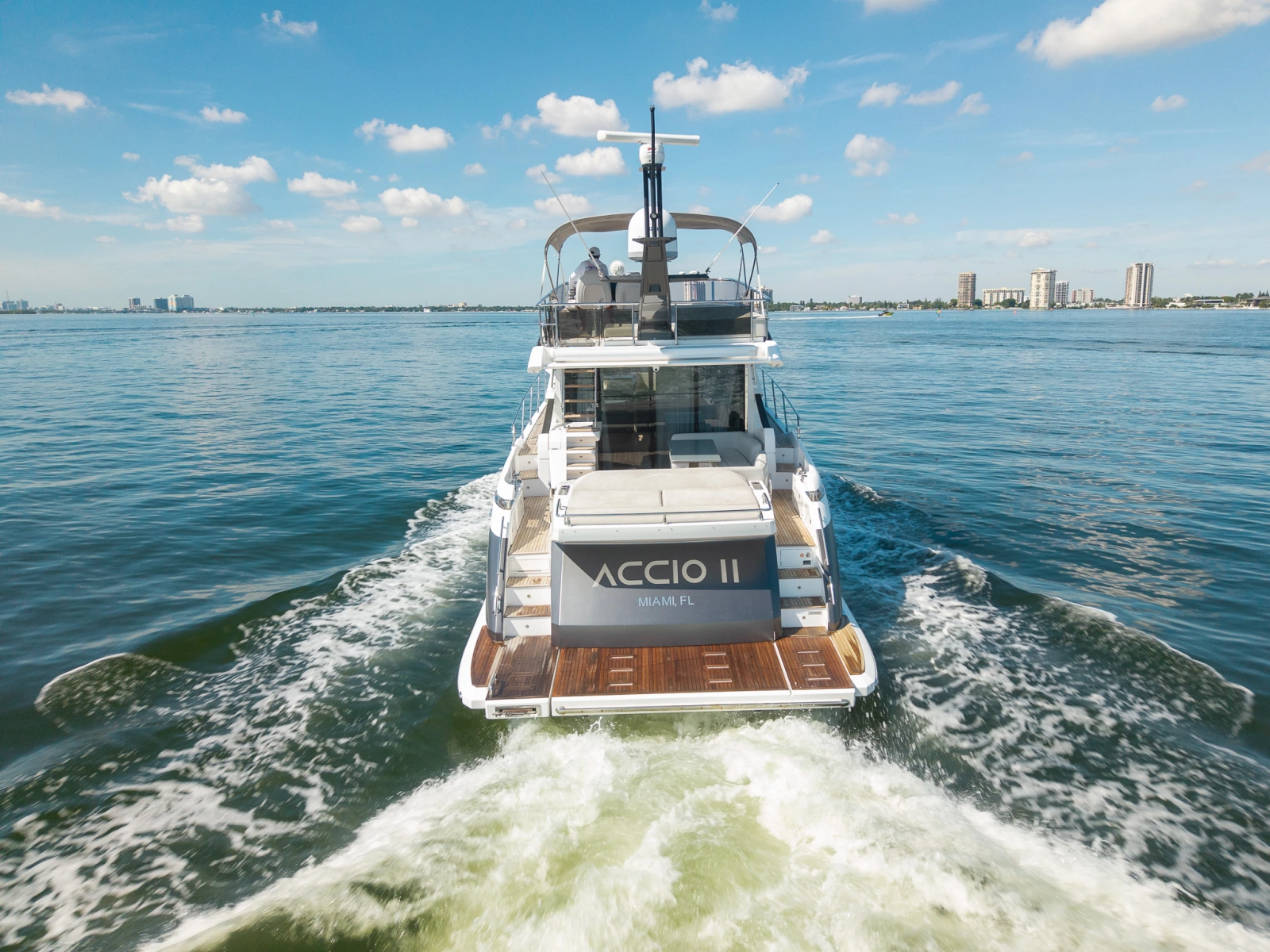 2022 Azimut S6