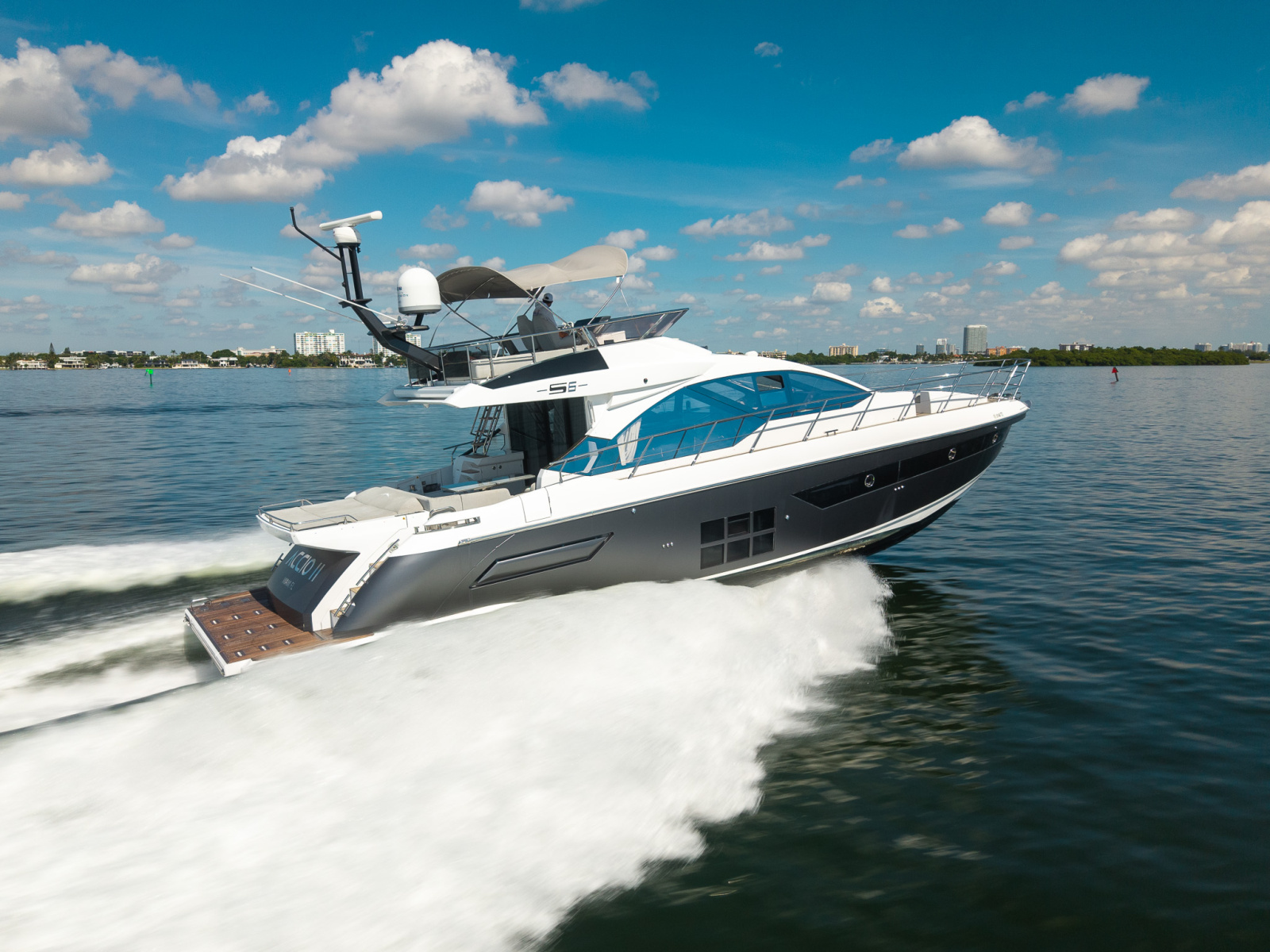 2022 Azimut S6