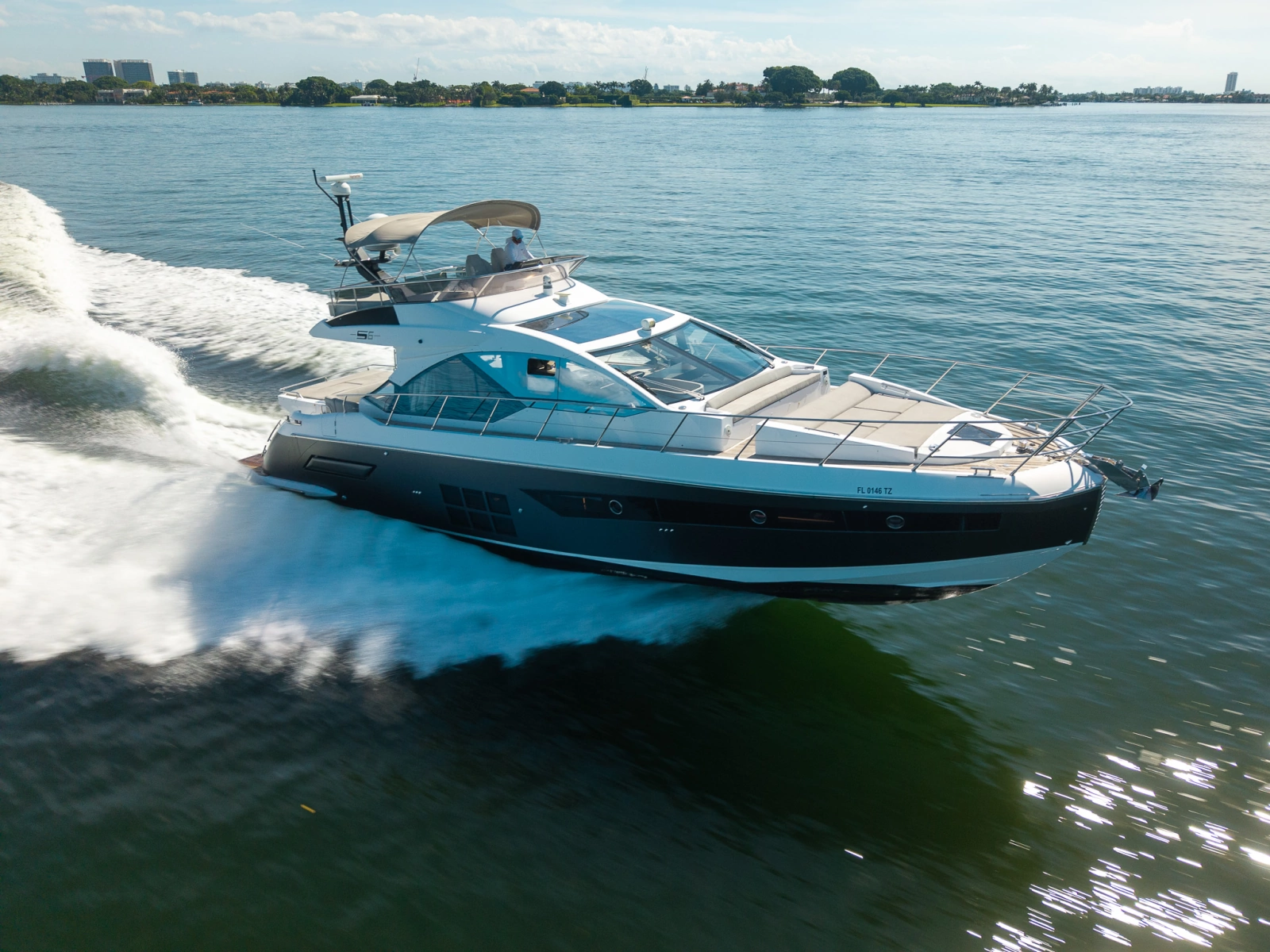 2022 Azimut S6