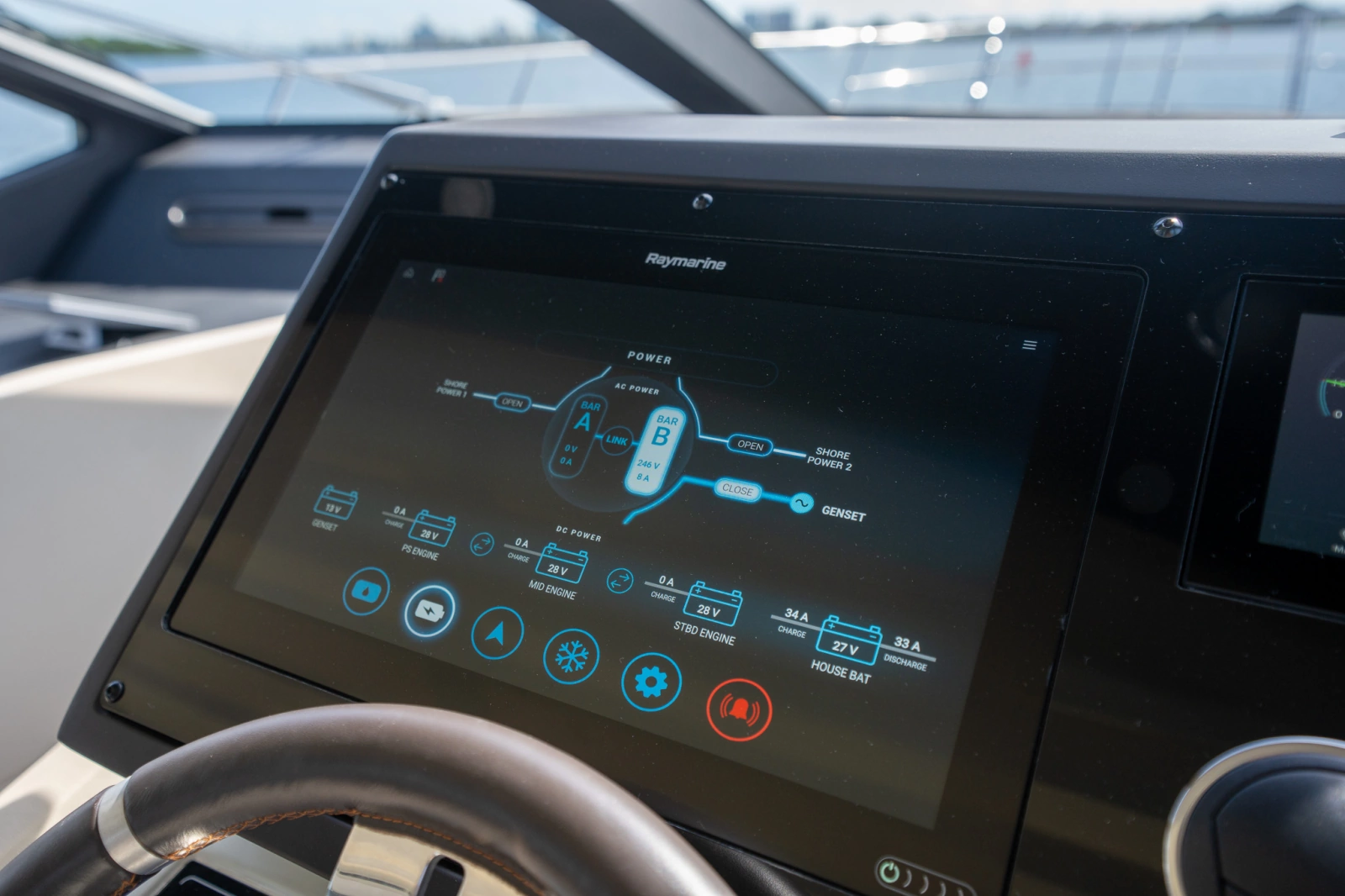 2022 Azimut S6