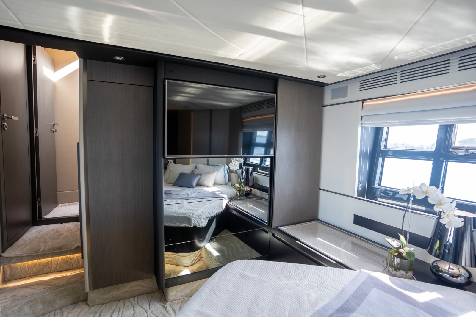 2022 Azimut S6