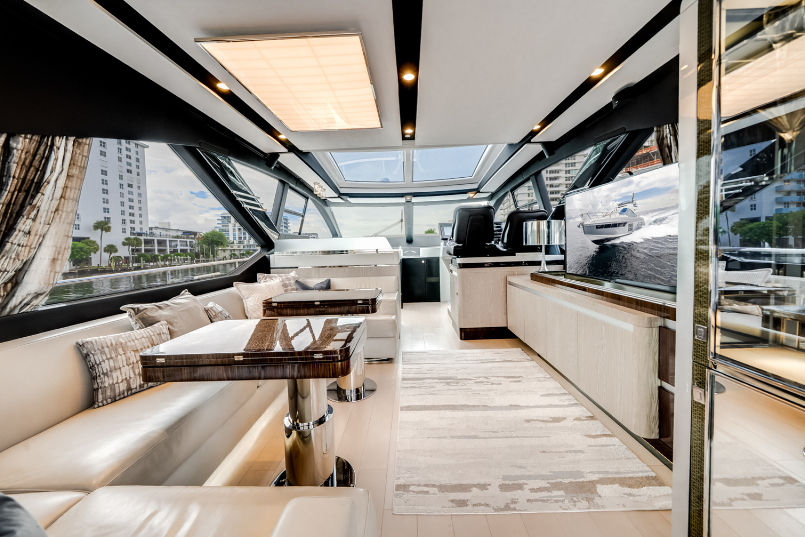 2019 Azimut S7