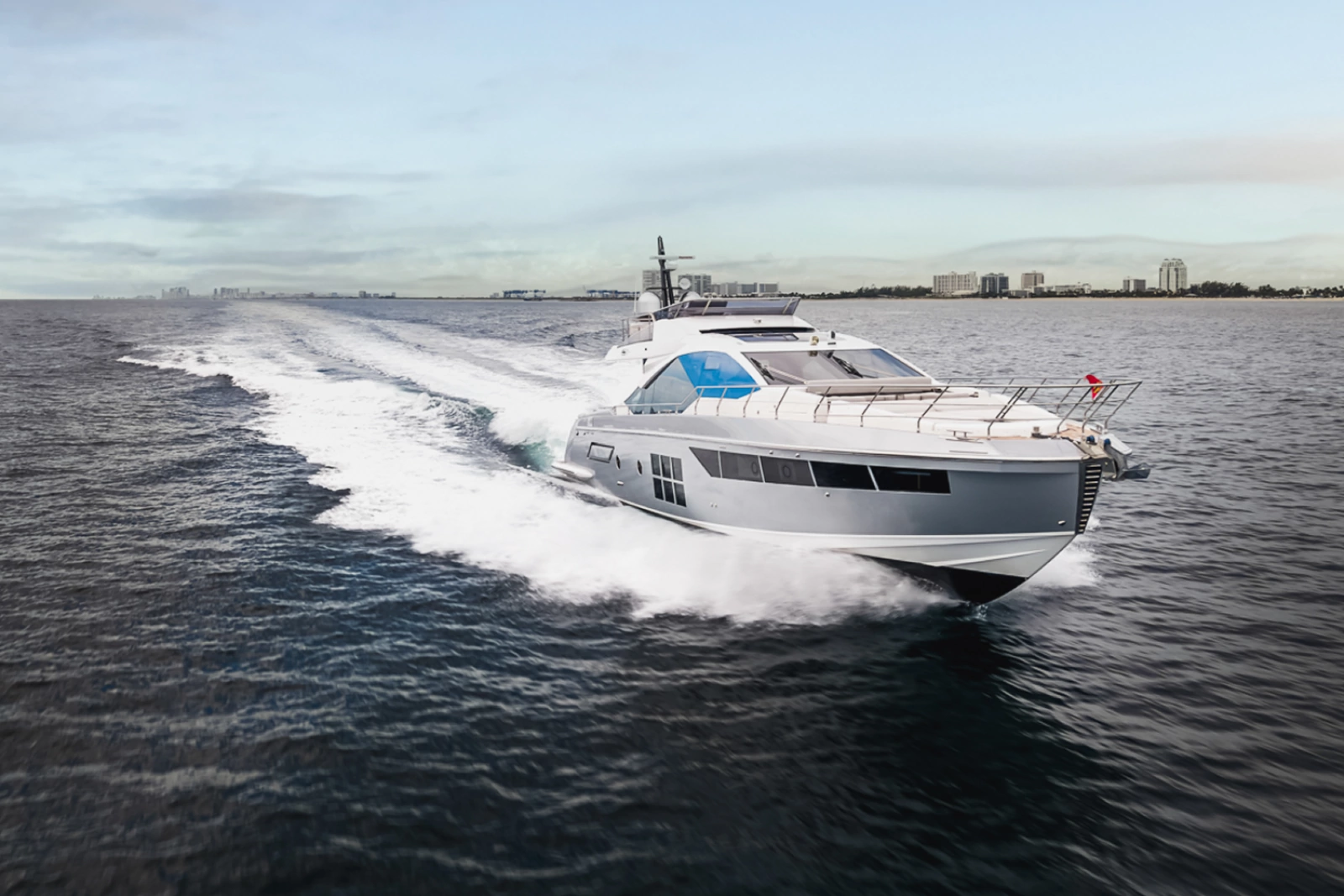 2019 Azimut S7