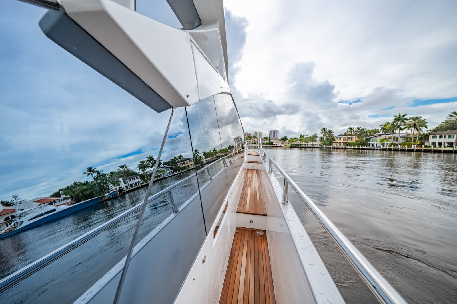 2019 Azimut S7