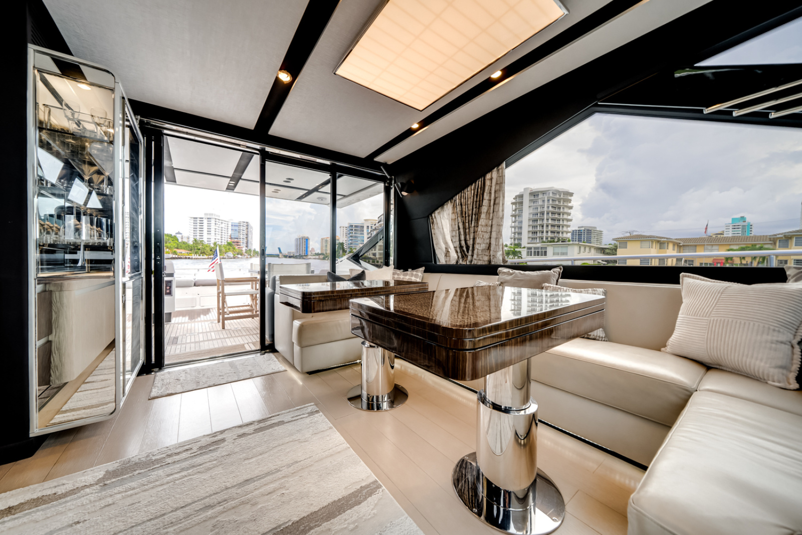 2019 Azimut S7