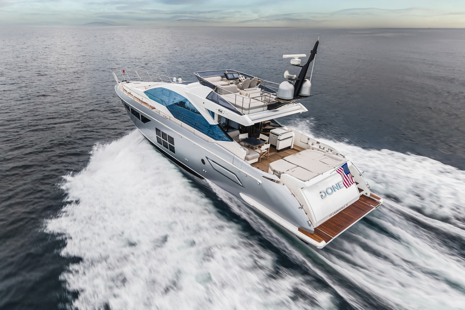 2019 Azimut S7
