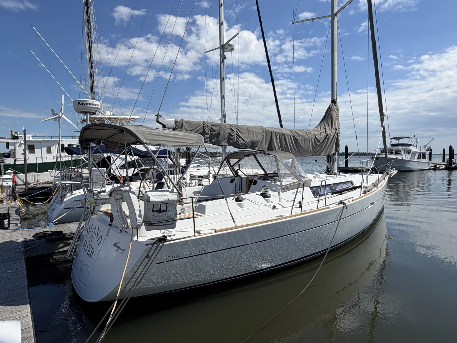 Island Flyer 40ft Wauquiez Yacht For Sale