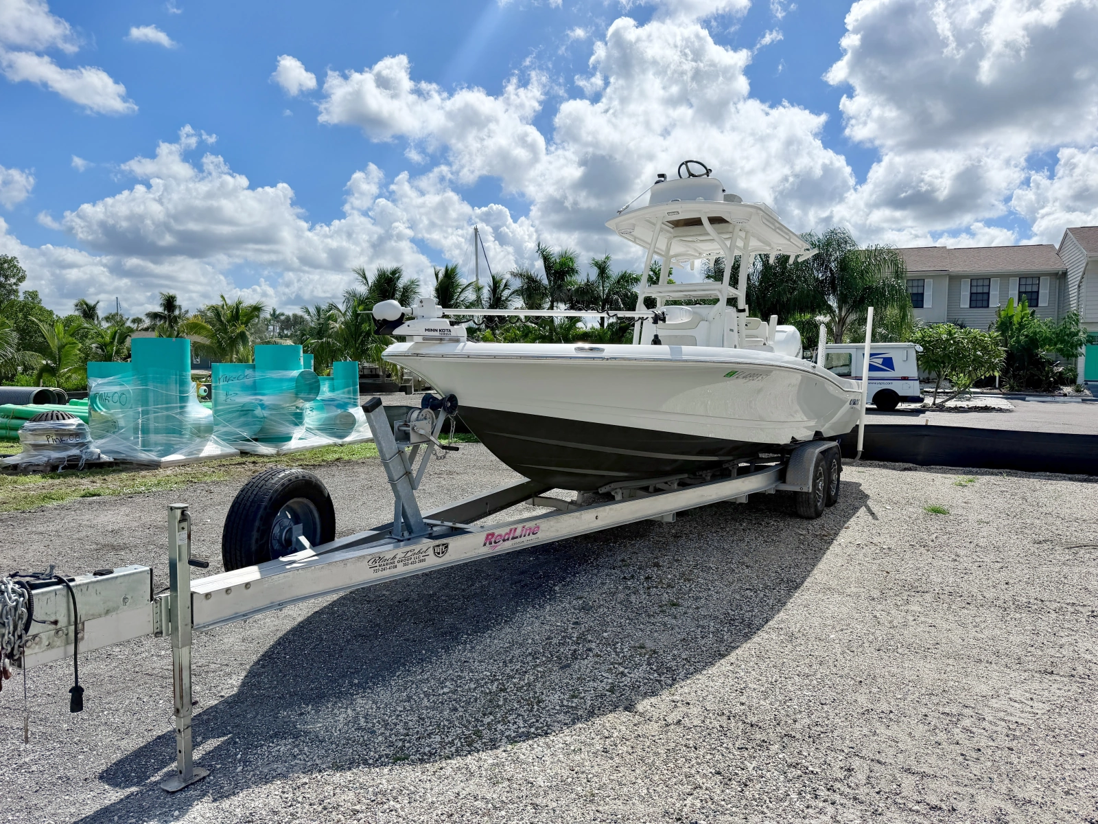 28ft Caymas Yacht For Sale