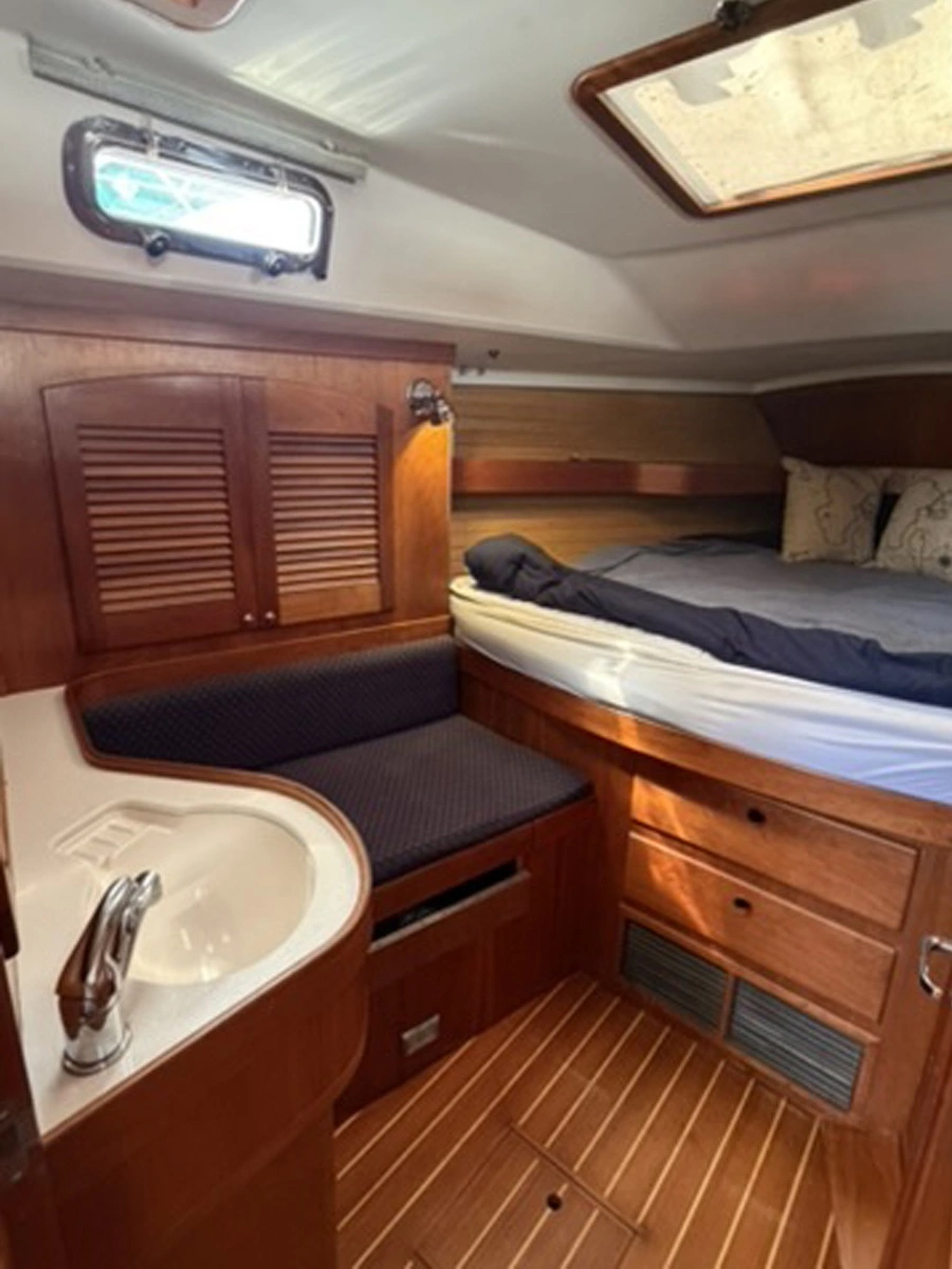 Owner's Cabin to Port
