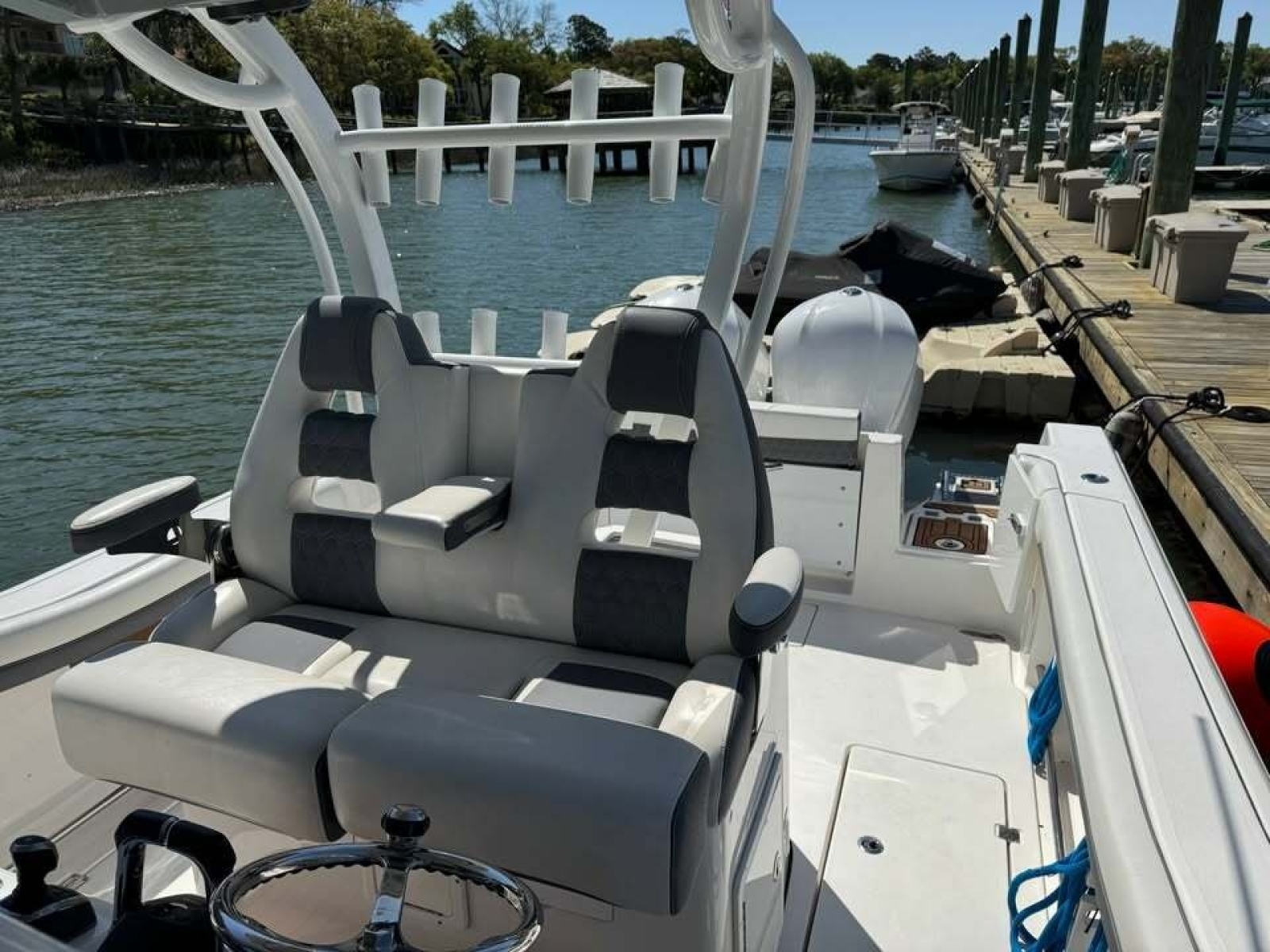 2018 Tidewater 320 CC