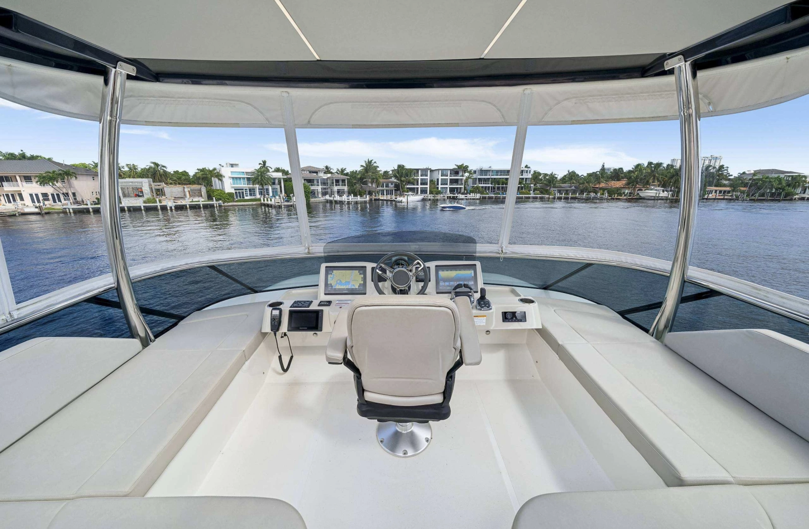 2022 Absolute Navetta 58