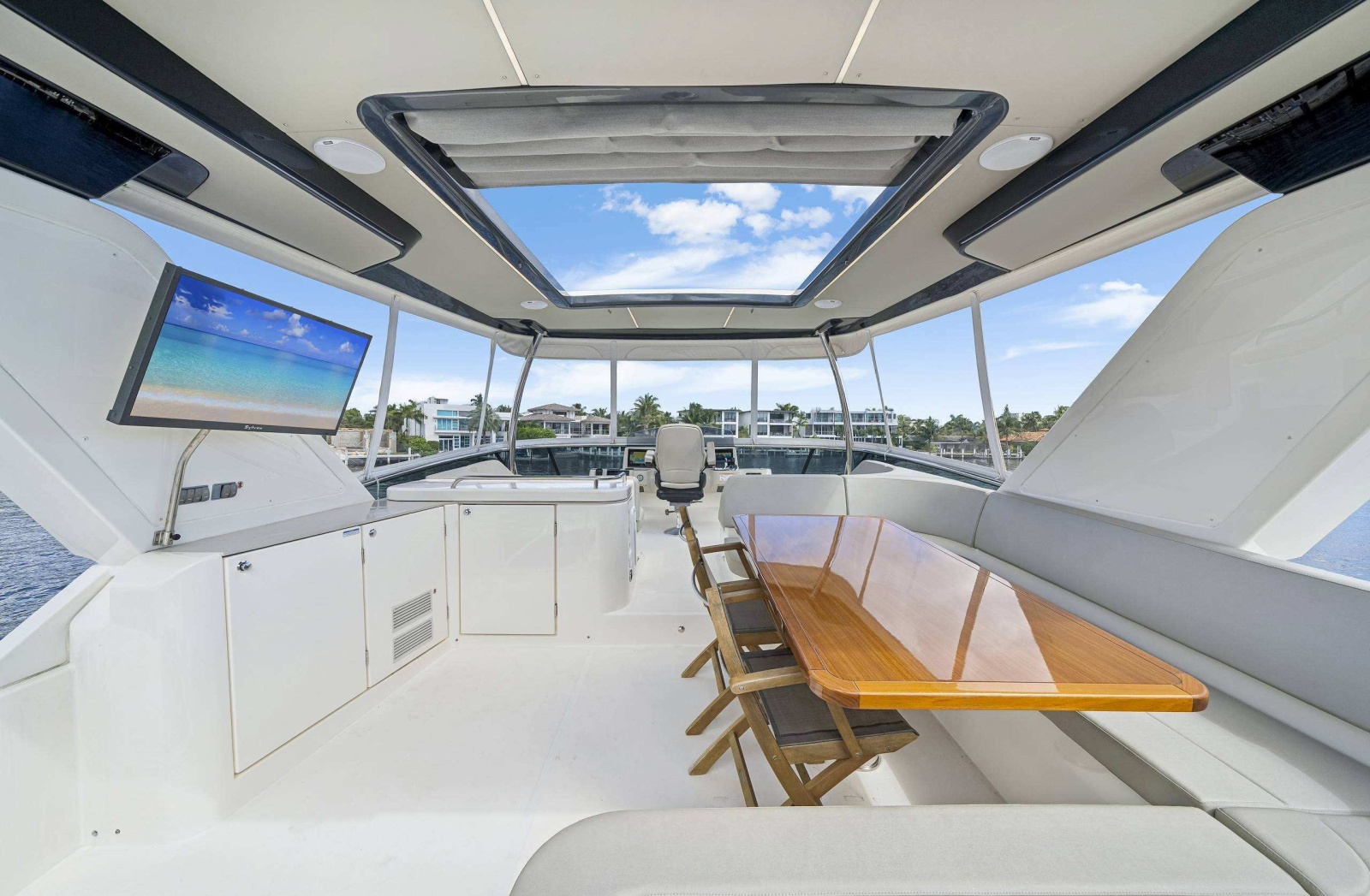 2022 Absolute Navetta 58