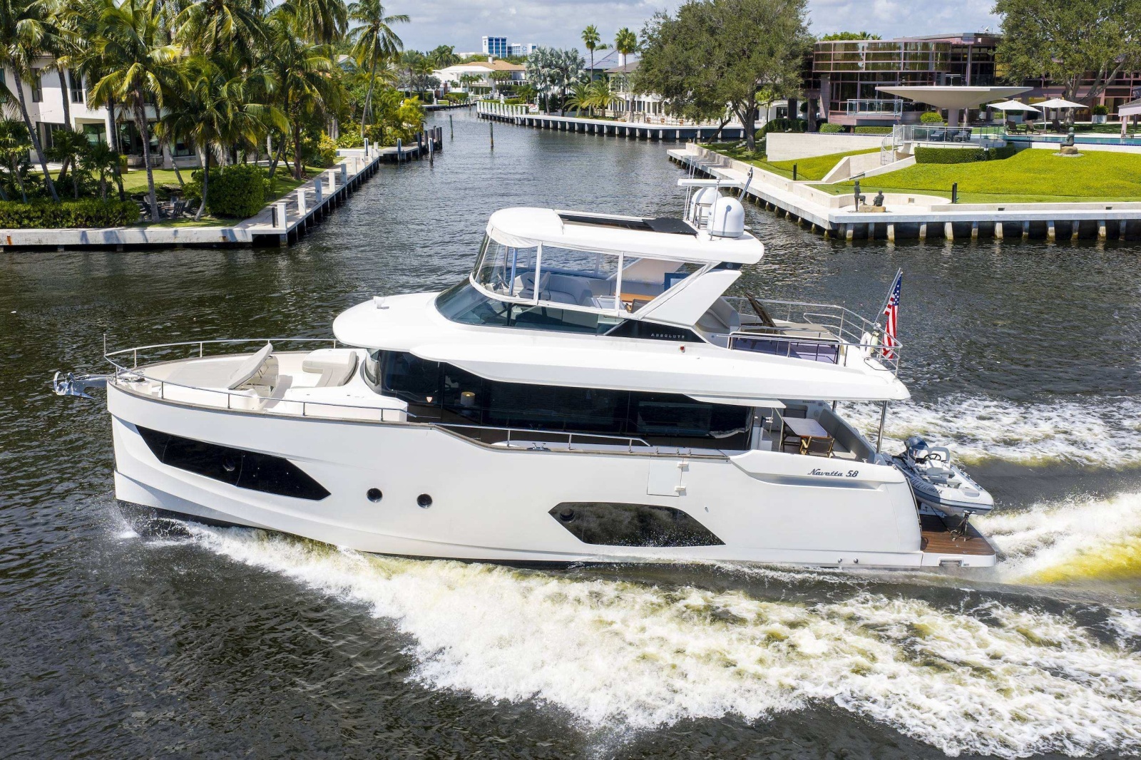 2022 Absolute Navetta 58