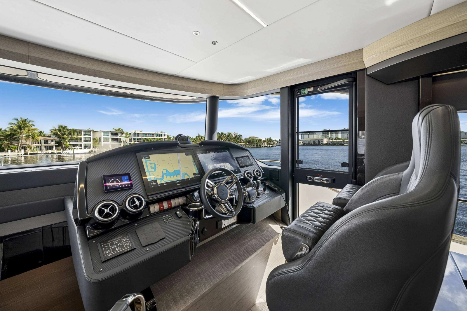 2022 Absolute Navetta 58