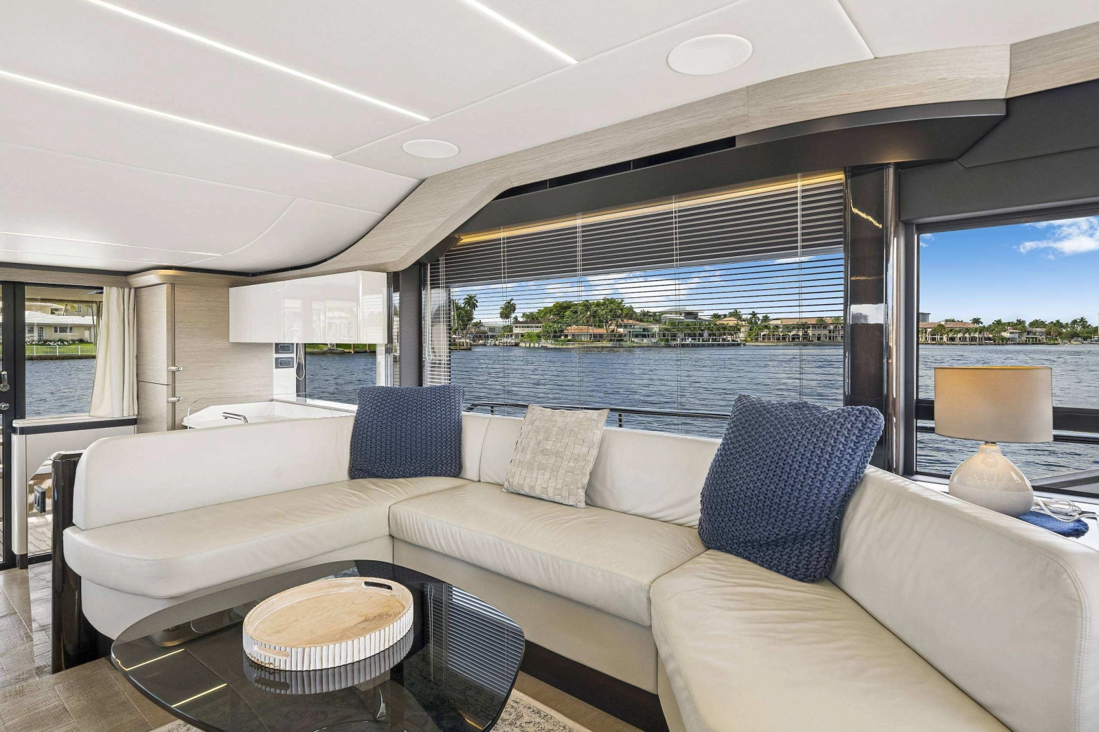 2022 Absolute Navetta 58