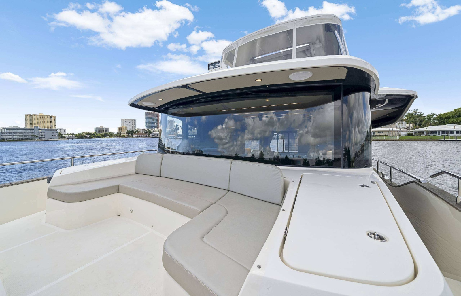 2022 Absolute Navetta 58