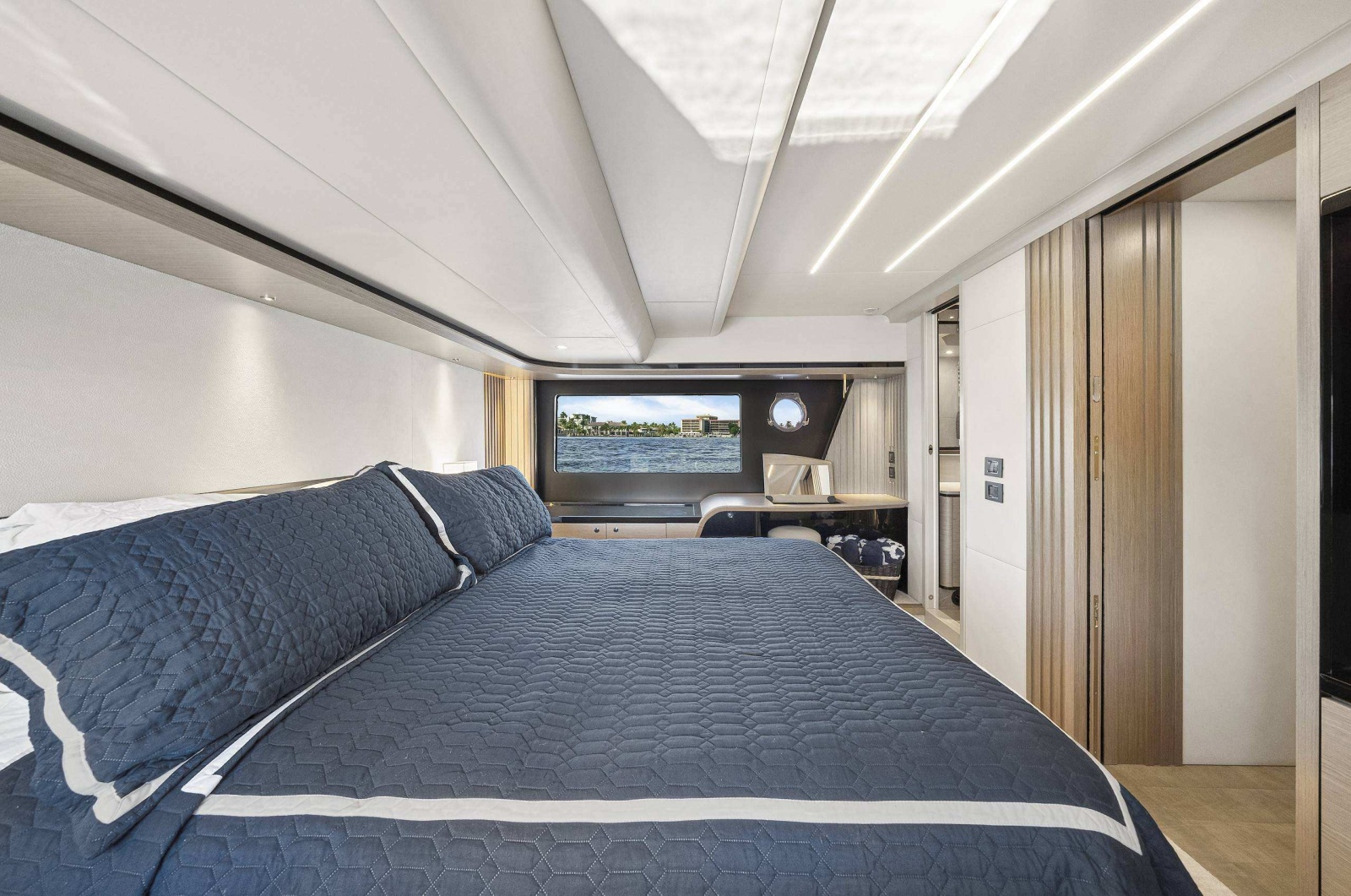 2022 Absolute Navetta 58