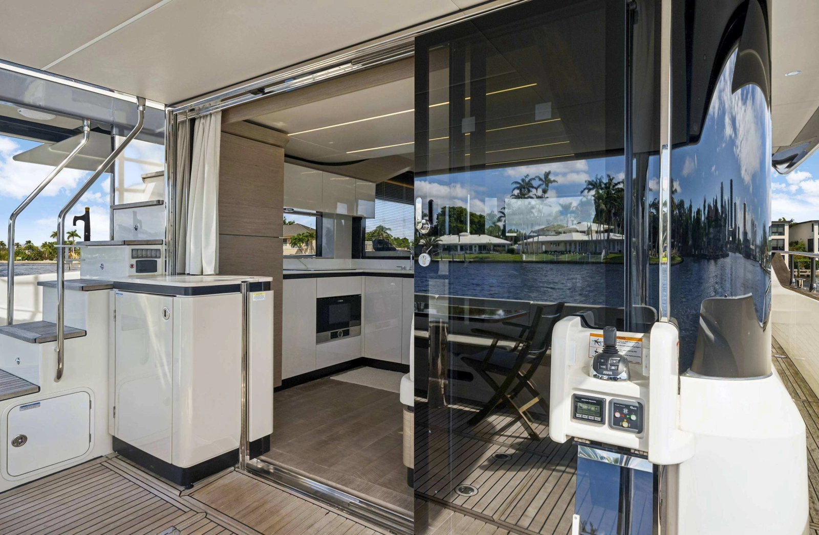 2022 Absolute Navetta 58