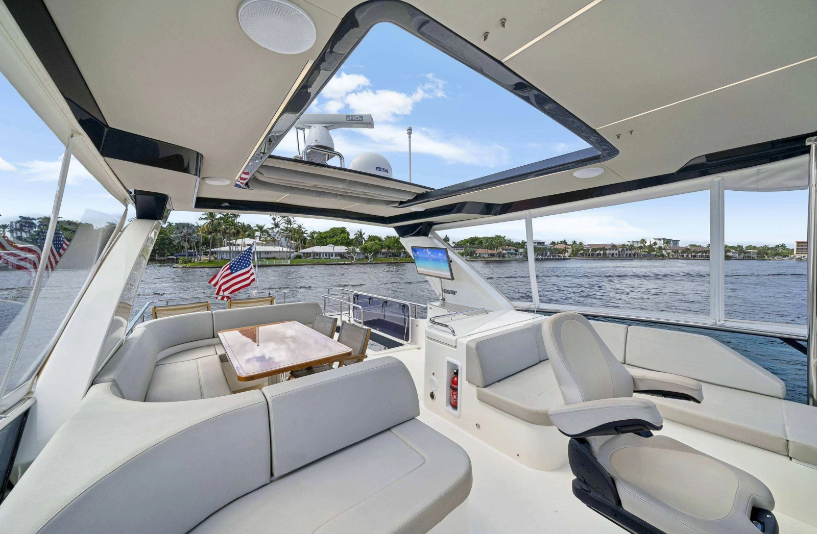 2022 Absolute Navetta 58