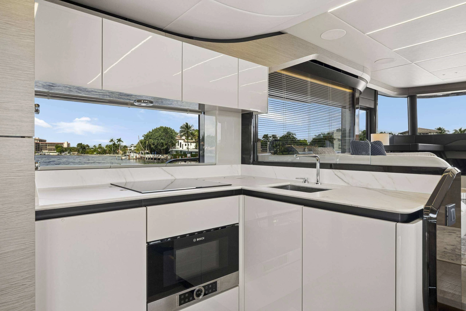 2022 Absolute Navetta 58