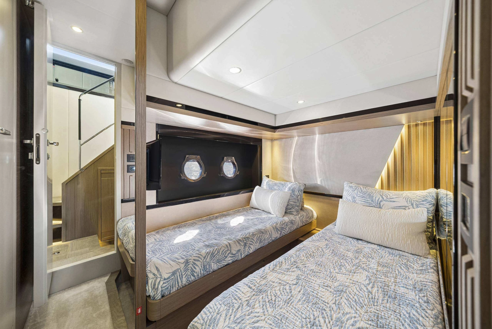 2022 Absolute Navetta 58