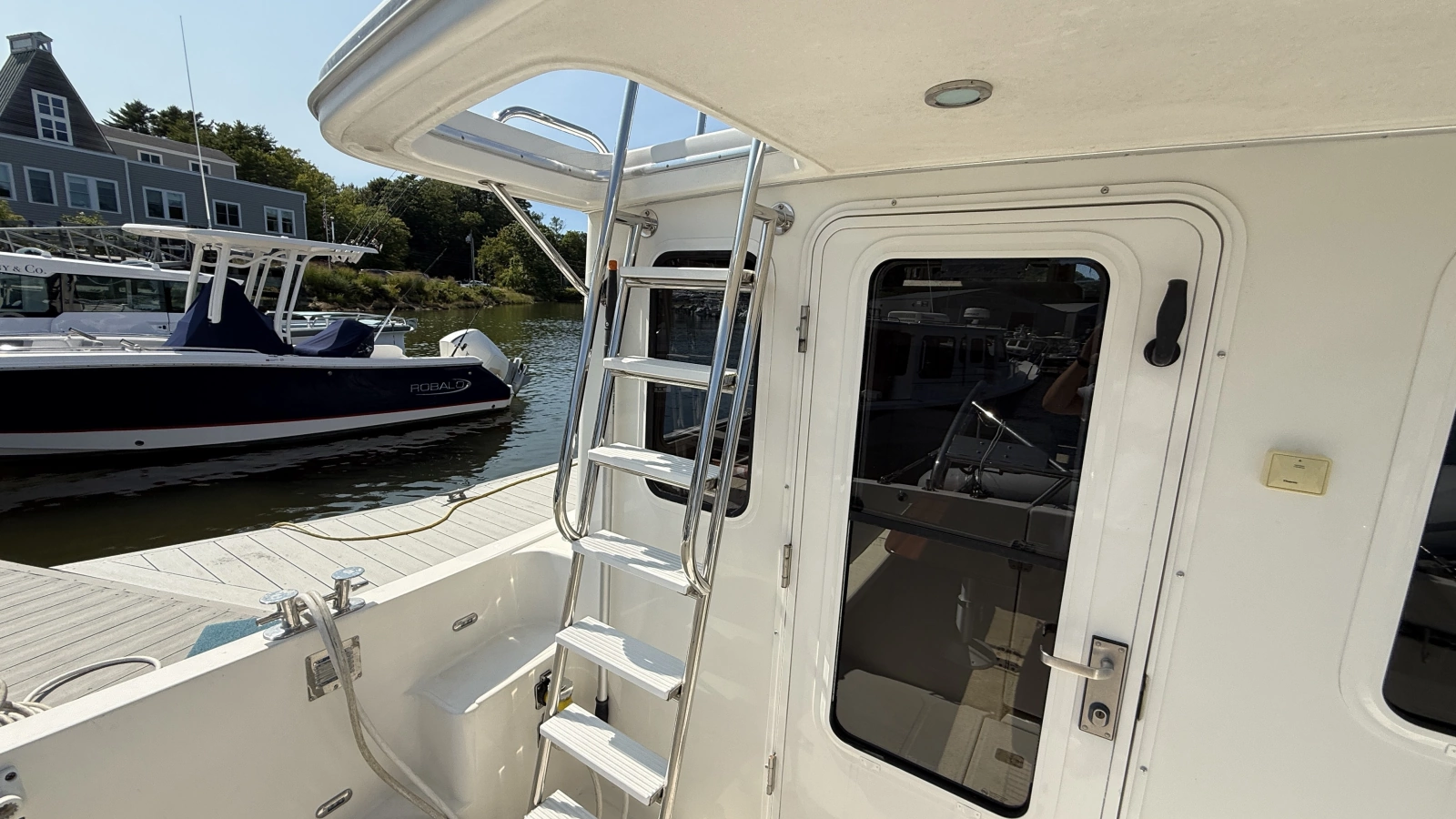 2012 American Tug 