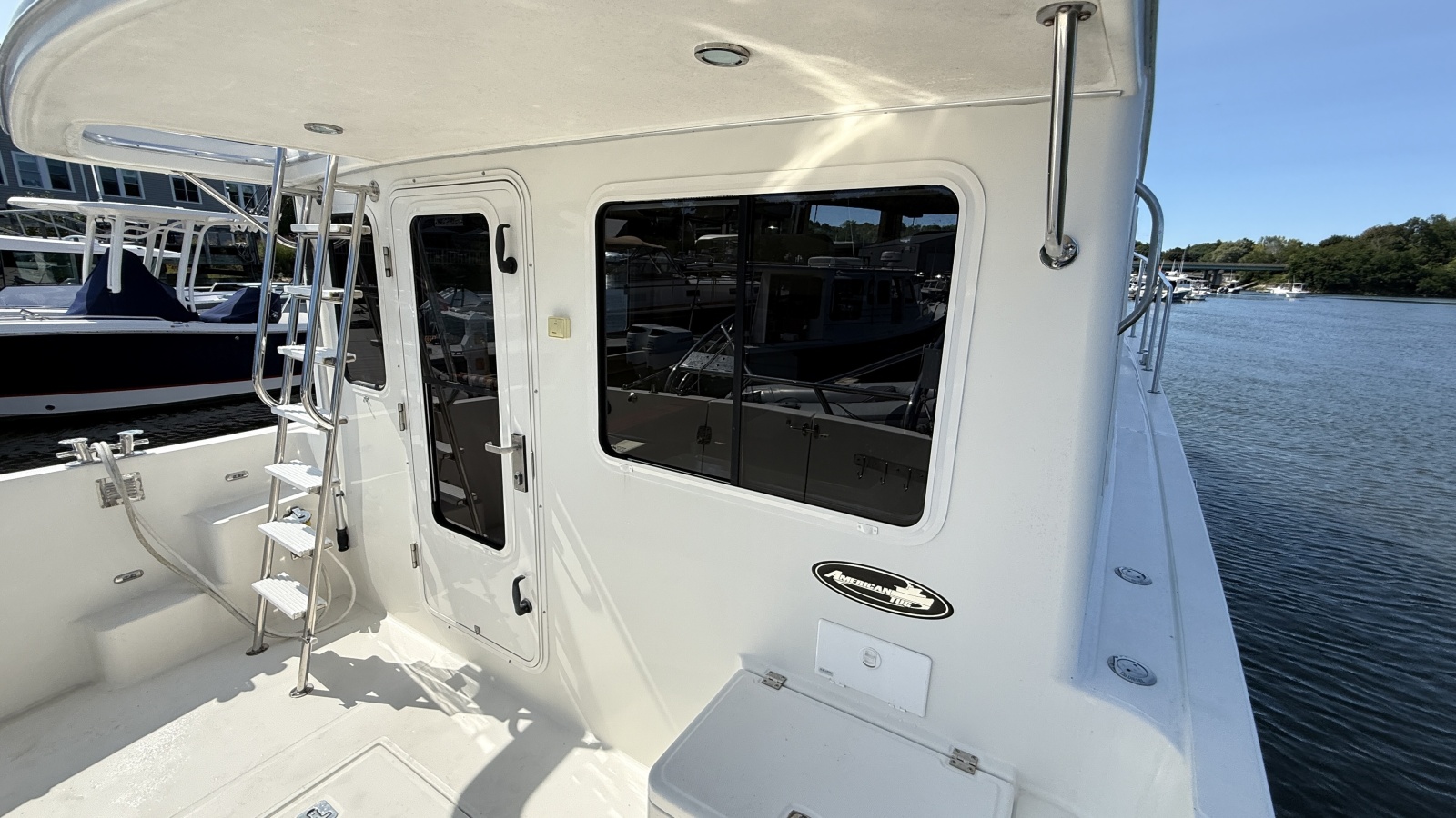 2012 American Tug 