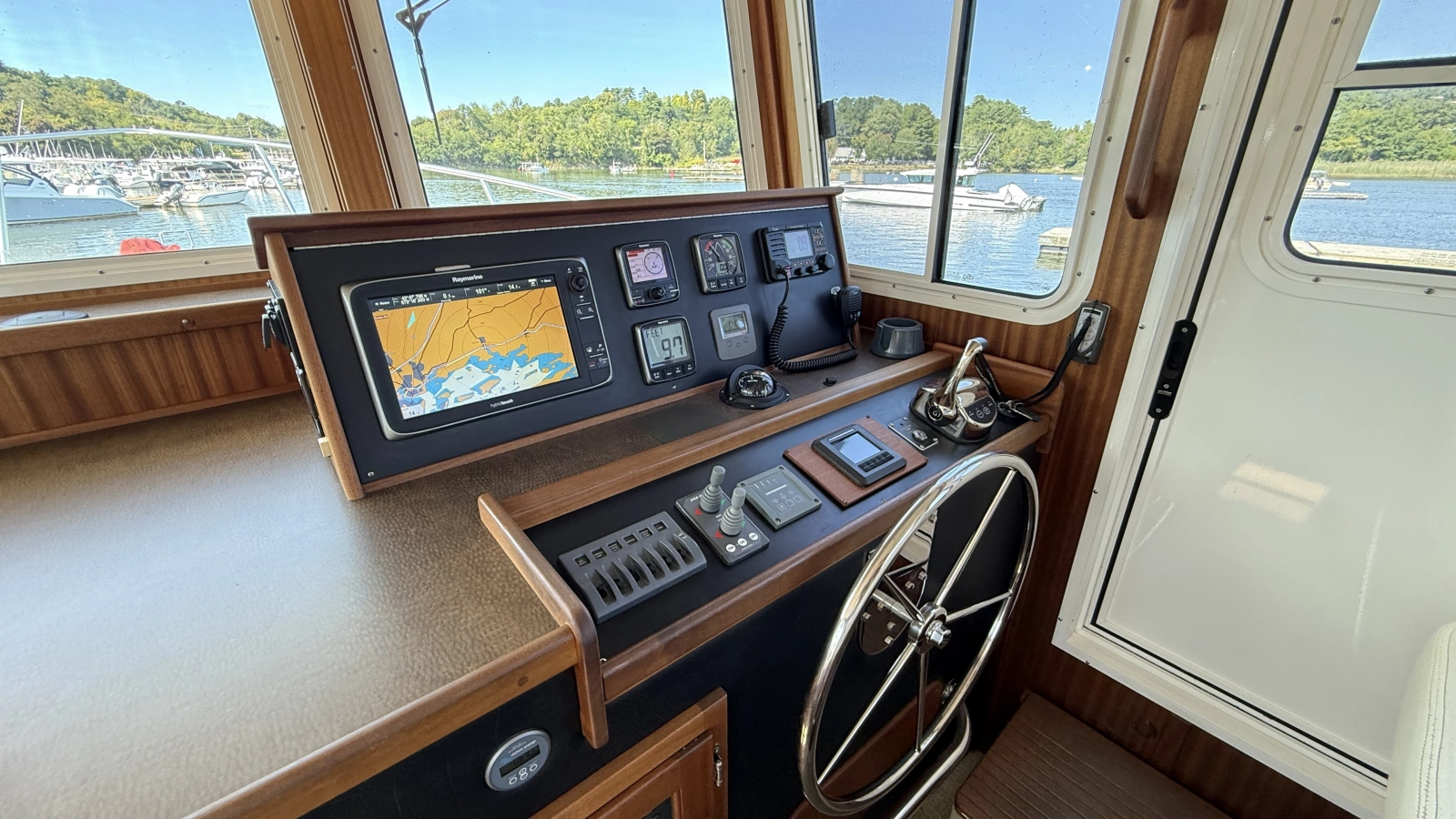 2012 American Tug 