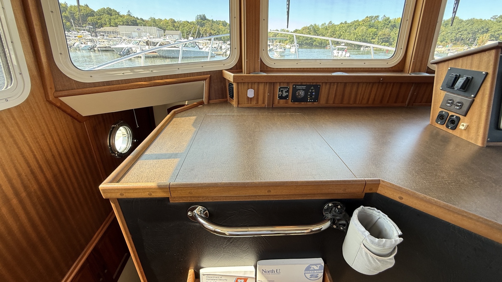 2012 American Tug 