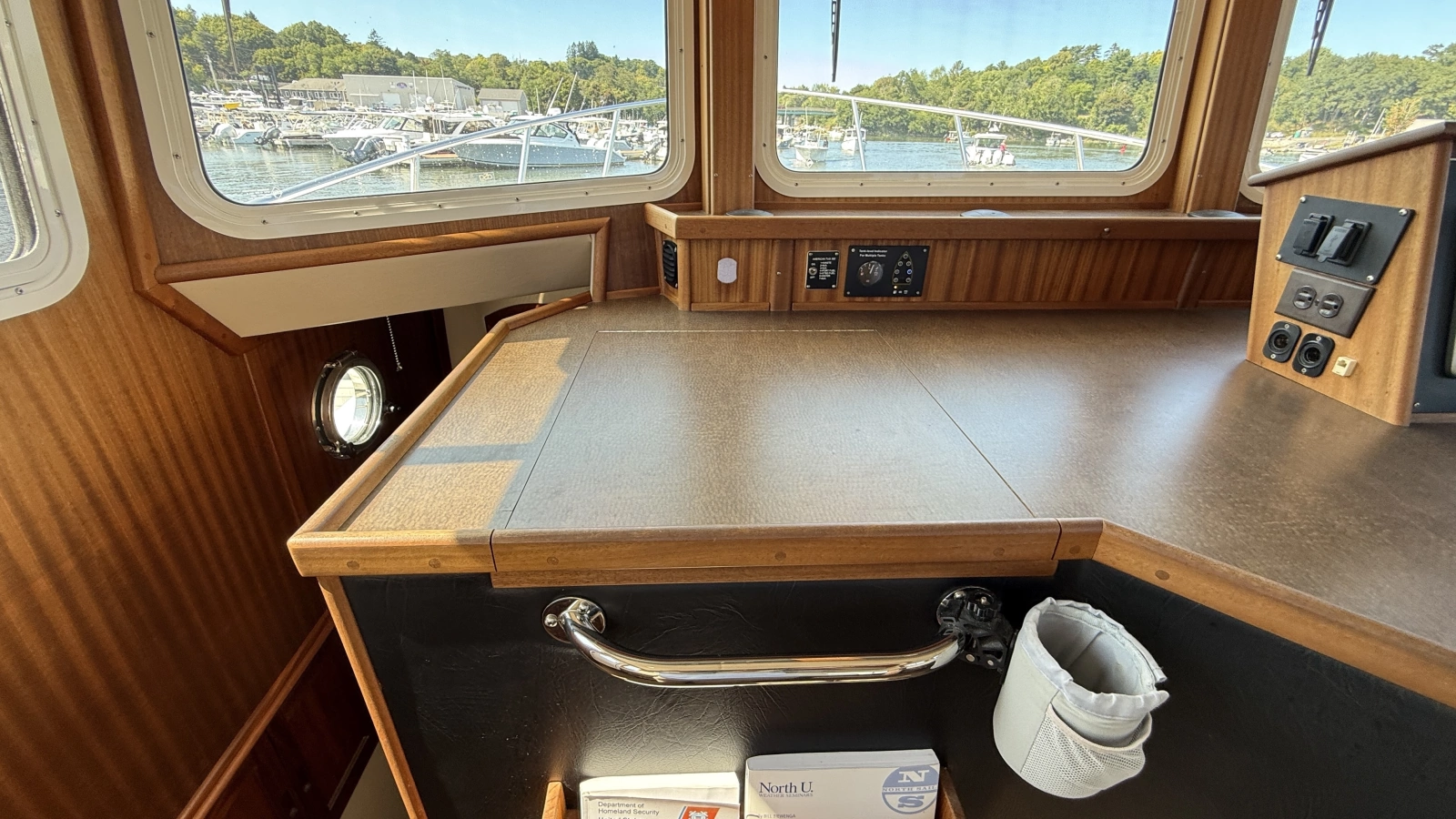 2012 American Tug 