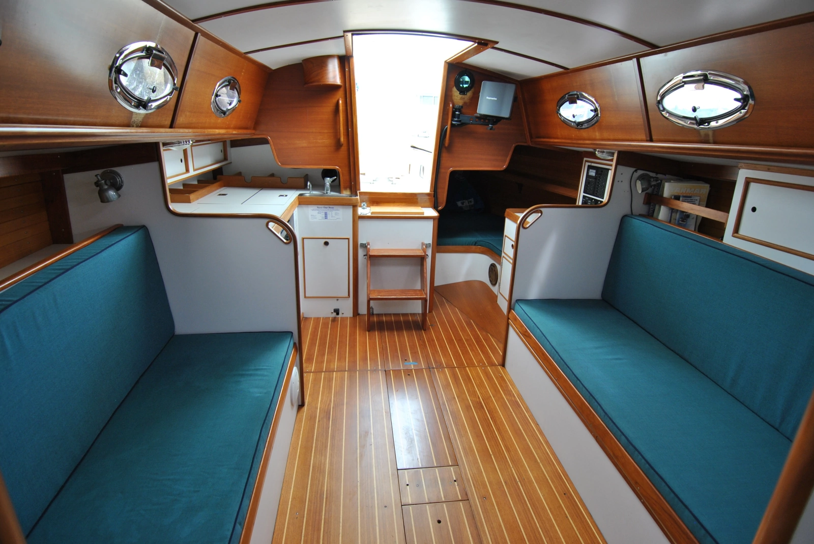 Salon Aft View
