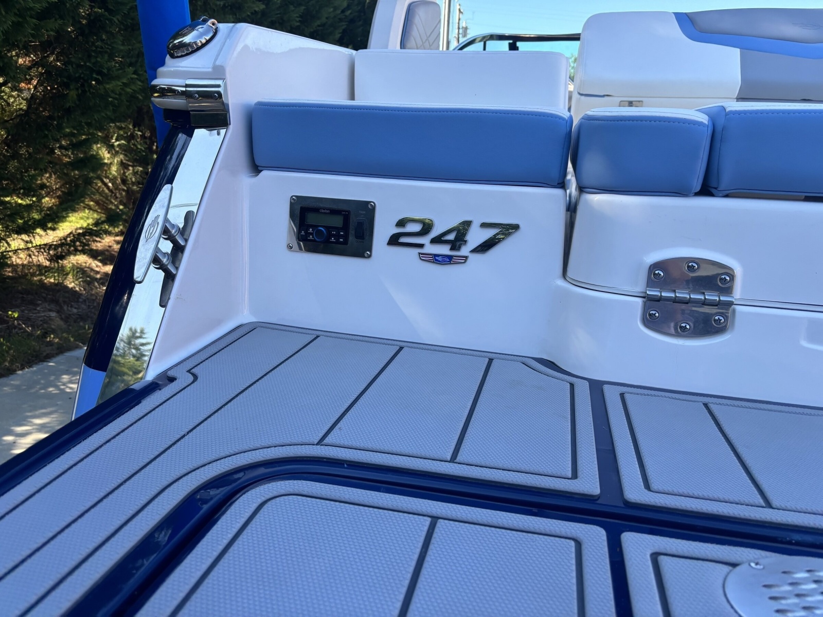 2023 Chaparral 247 SSX