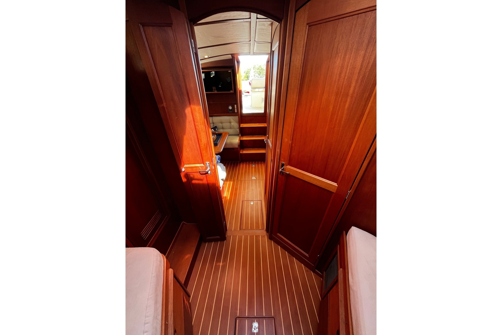 2002 Sabre 36 Express