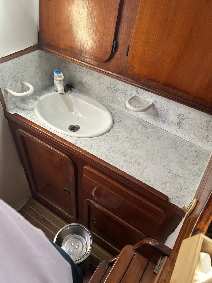 1990 Privilege 39
