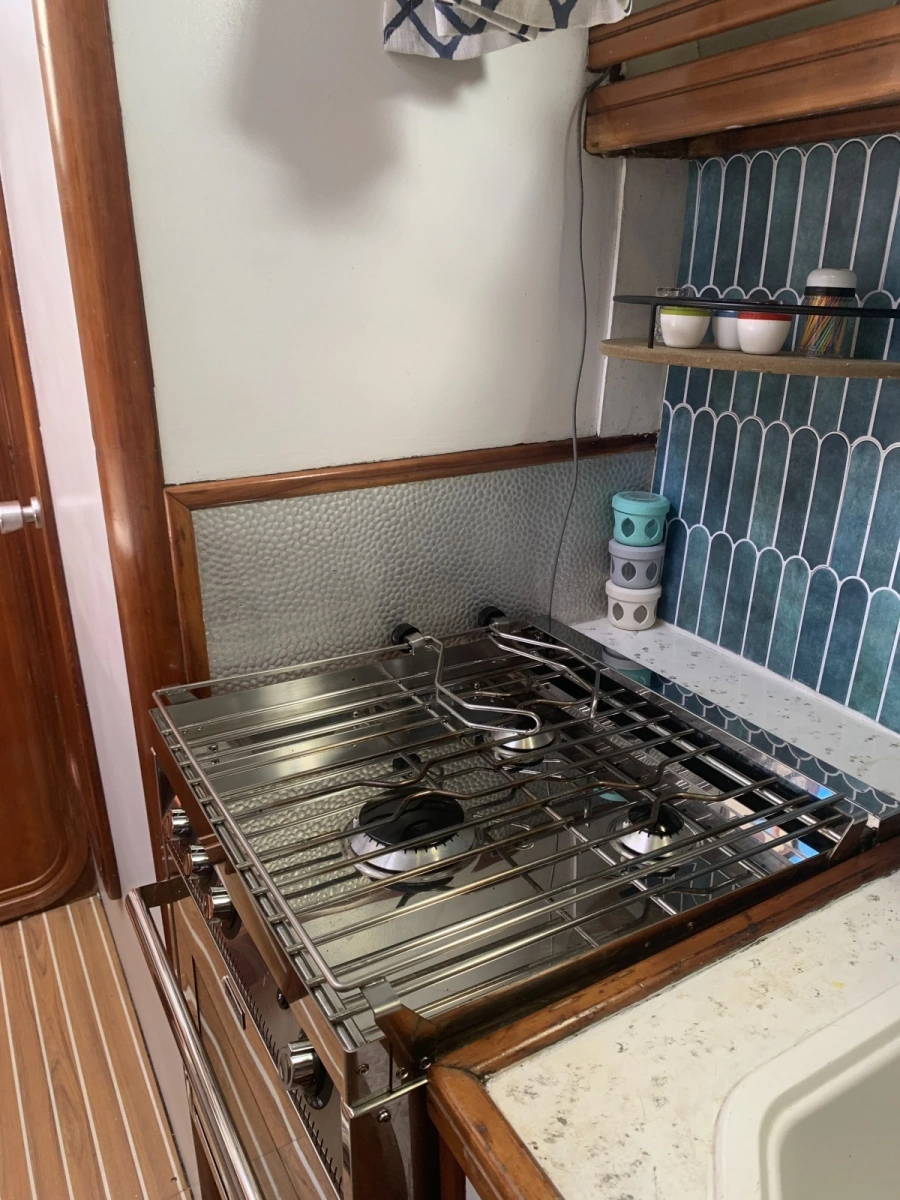 1990 Privilege 39