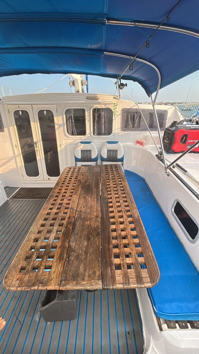 1990 Privilege 39