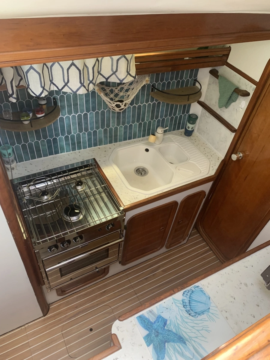 1990 Privilege 39