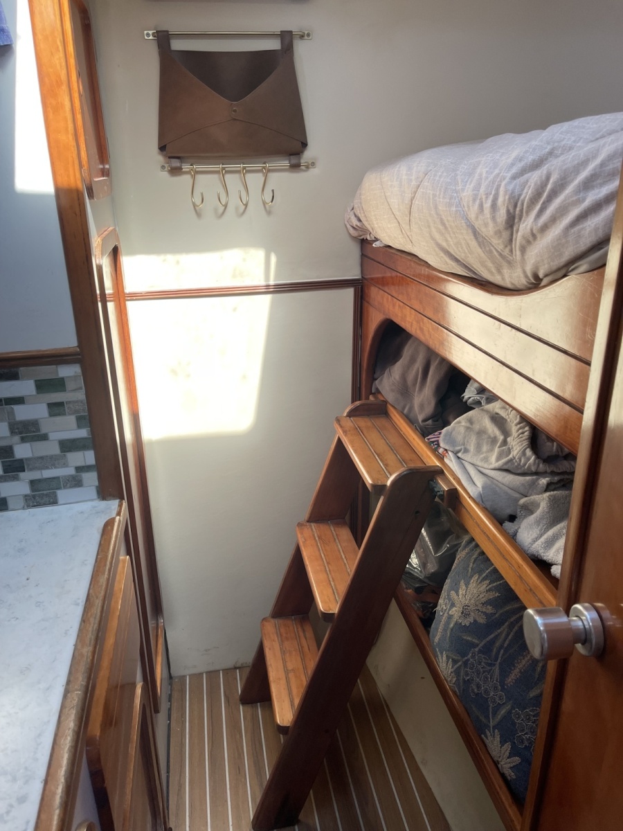 1990 Privilege 39