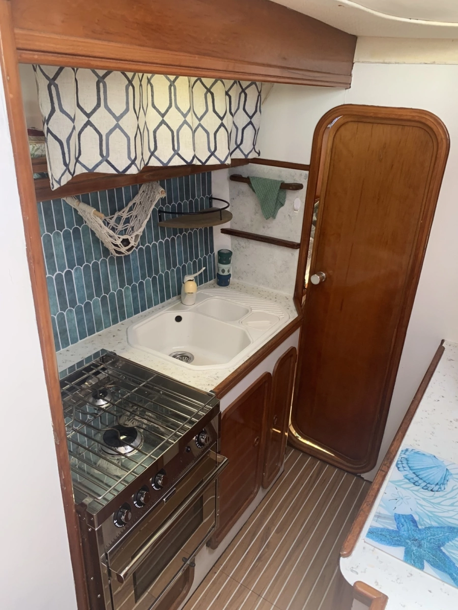 1990 Privilege 39